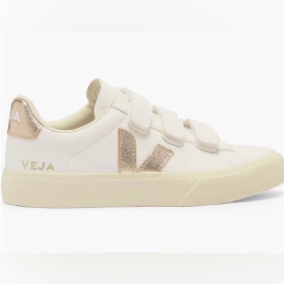 veja shoes price